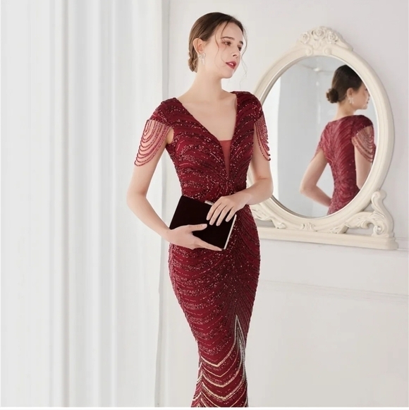 Burgundy Graphic Print, Contrast Sequined,  Draped Rhinestone, Mermaid G… - Picture 8 of 16